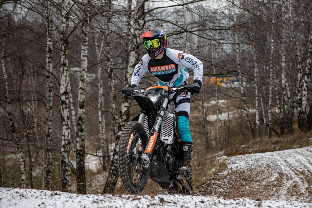 Мотоцикл AVANTIS 12-50E PITBIKE