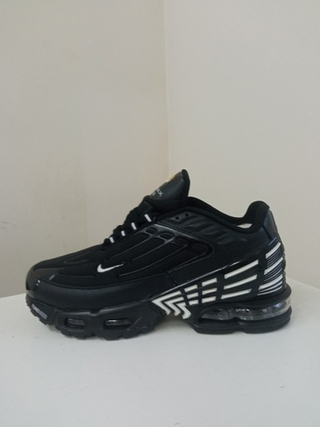 Кроссовки Nike AIR MAX PLUS Thermo
