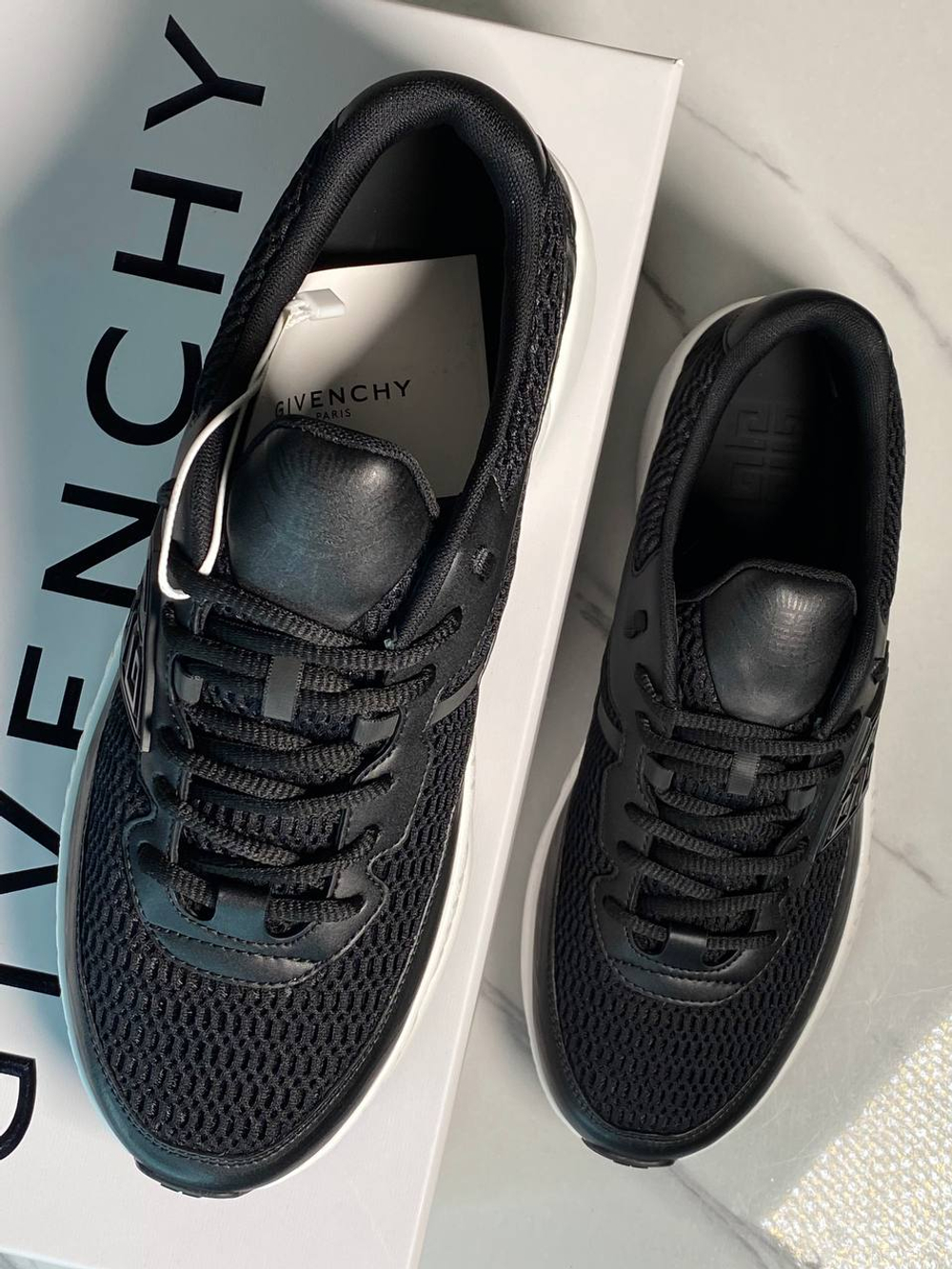 Кроссовки Givenchy