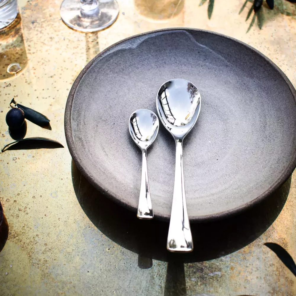 Набор столовых приборов 56 предметов на 8 персон Robert Welch Malvern Bright