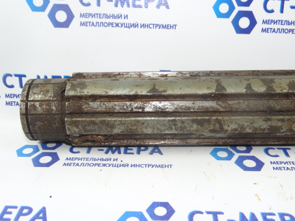 Вал шлицевой 6Н82 L 623мм 6 шлицов к фрезерному станку