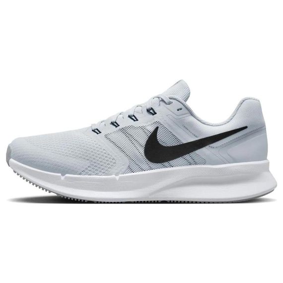 Nike Run Swift 3