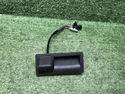 Камера задняя VW Touareg 2 NF (2010-2018)