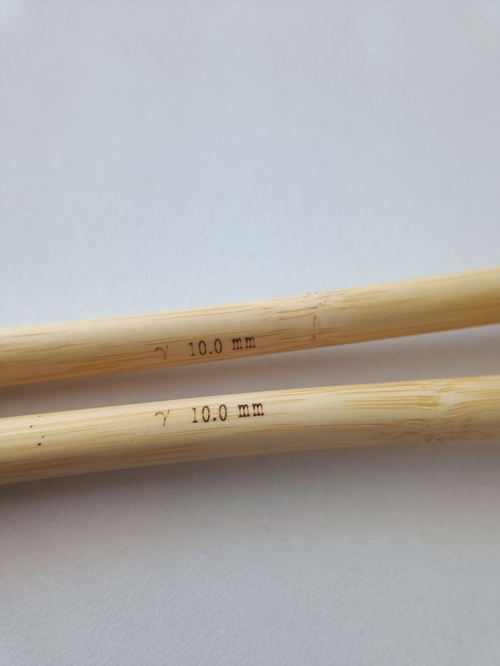 Спицы деревянные, 10 мм. длина 35 см