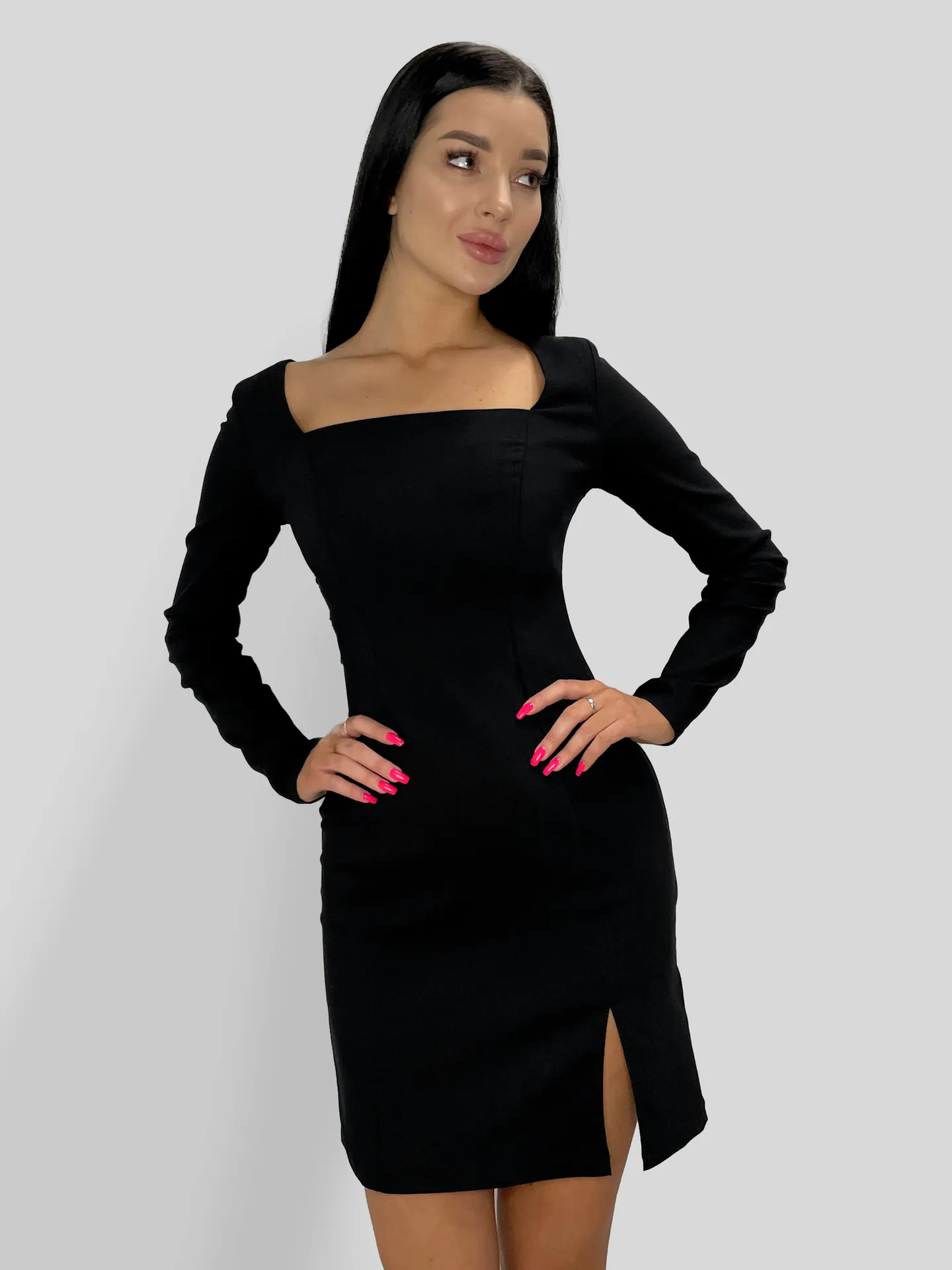 Платье By Style Janetta прямое на молнии сзади с квадратным вырезом на груди\Черный Nadya