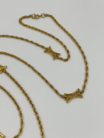 Цепь с декоративными элементами