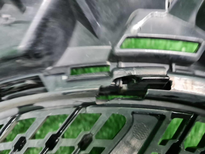 Решетка радиатора Mercedes E C238 (2020-2023)