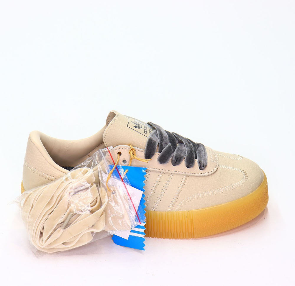 Кроссовки нат. Кожа (36-41)р. / шт. 3776/1550