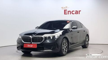 BMW 5 Series (G60) 530i xDrive (02.2024)