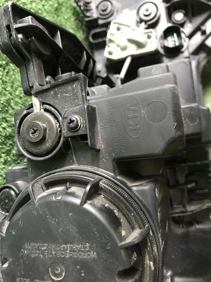 Фара левая Kia Carnival 4 (2020-2023) LED