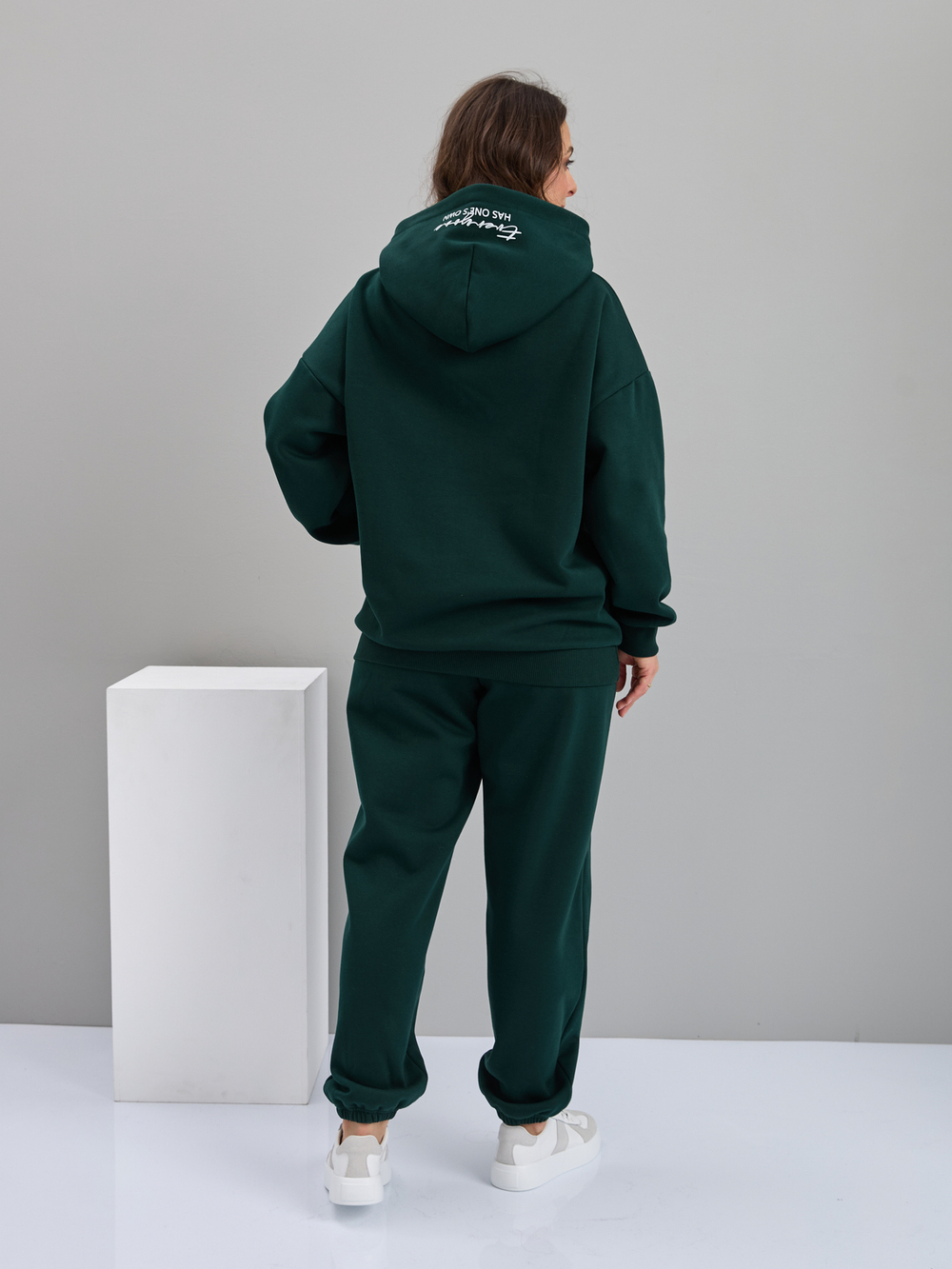 Костюм с брюками КБис-091/бутылочный-п