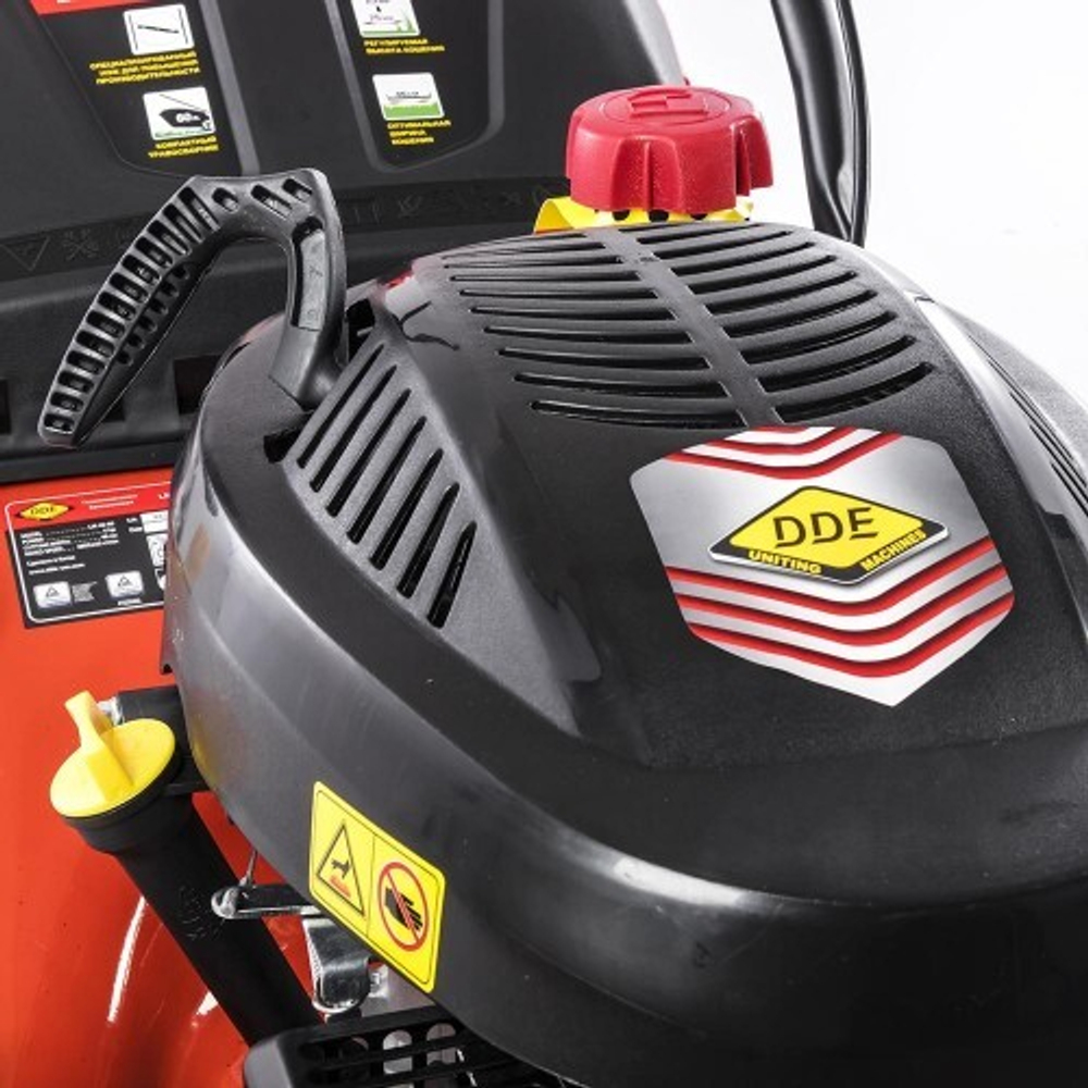Газонокосилка бензиновая DDE LM 46-60 246-630