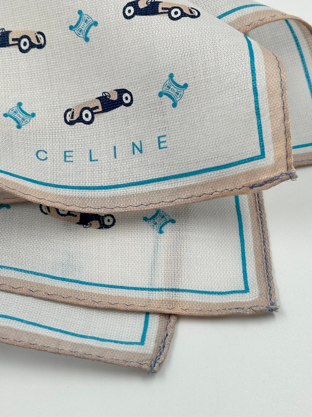 Платок с машинками Celine