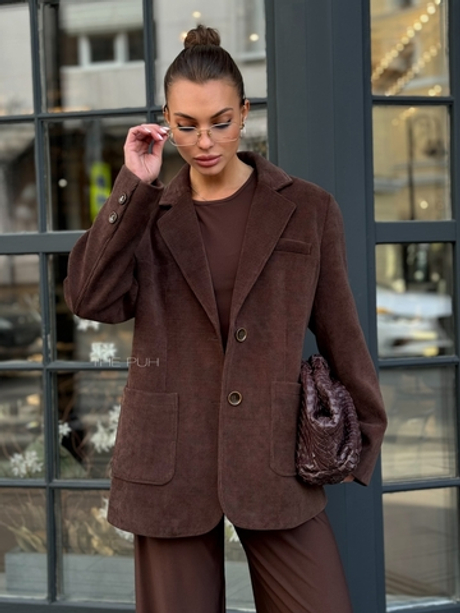 Вельветовый жакет шоколадного цвета