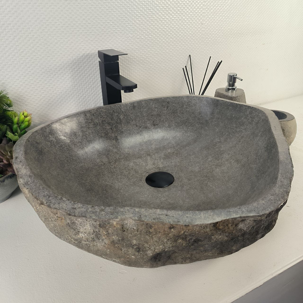 Раковина из речного камня RS-388 (60*53*15)