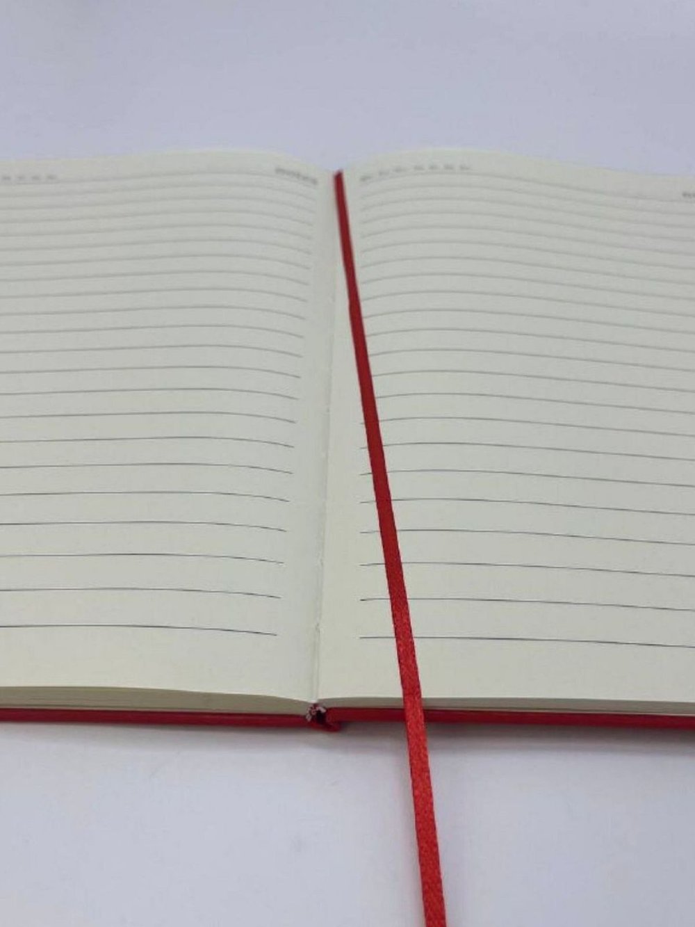 Блокнот В5 25*17см 80 л красный (201688429-9)