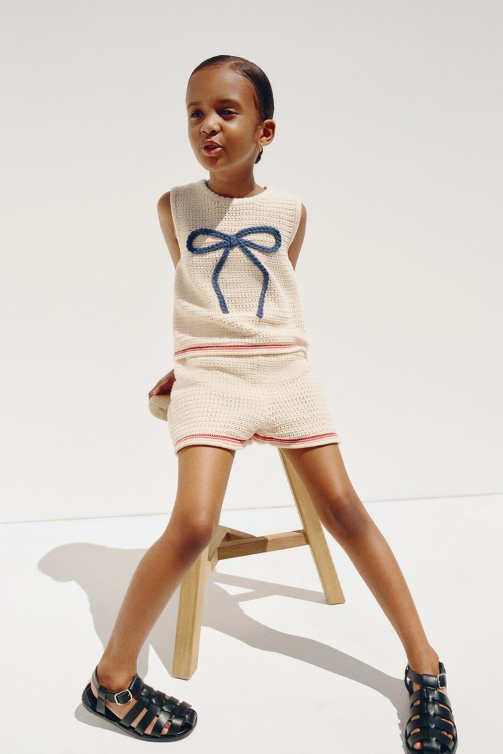 ZARA ТРИКОТАЖНЫЙ ТОП С БАНТОМ, ЭКРЮ