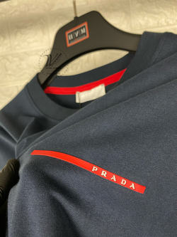 Футболка Prada