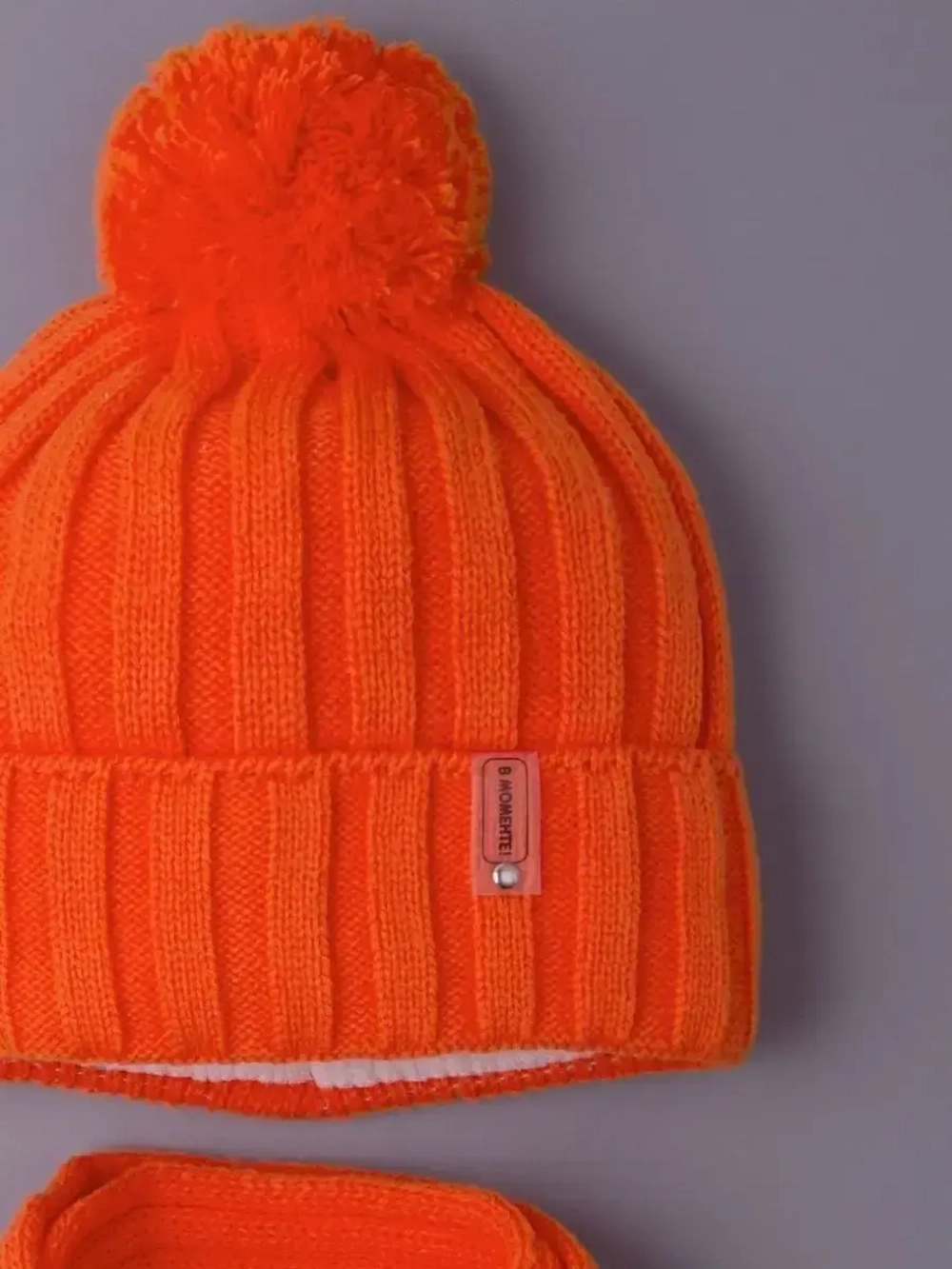 Шапка детская осенняя и шарф