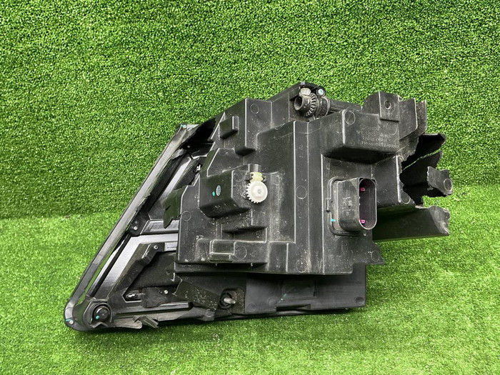 Битая Фара правая Jetour Dashing (2022-н.в.) LED