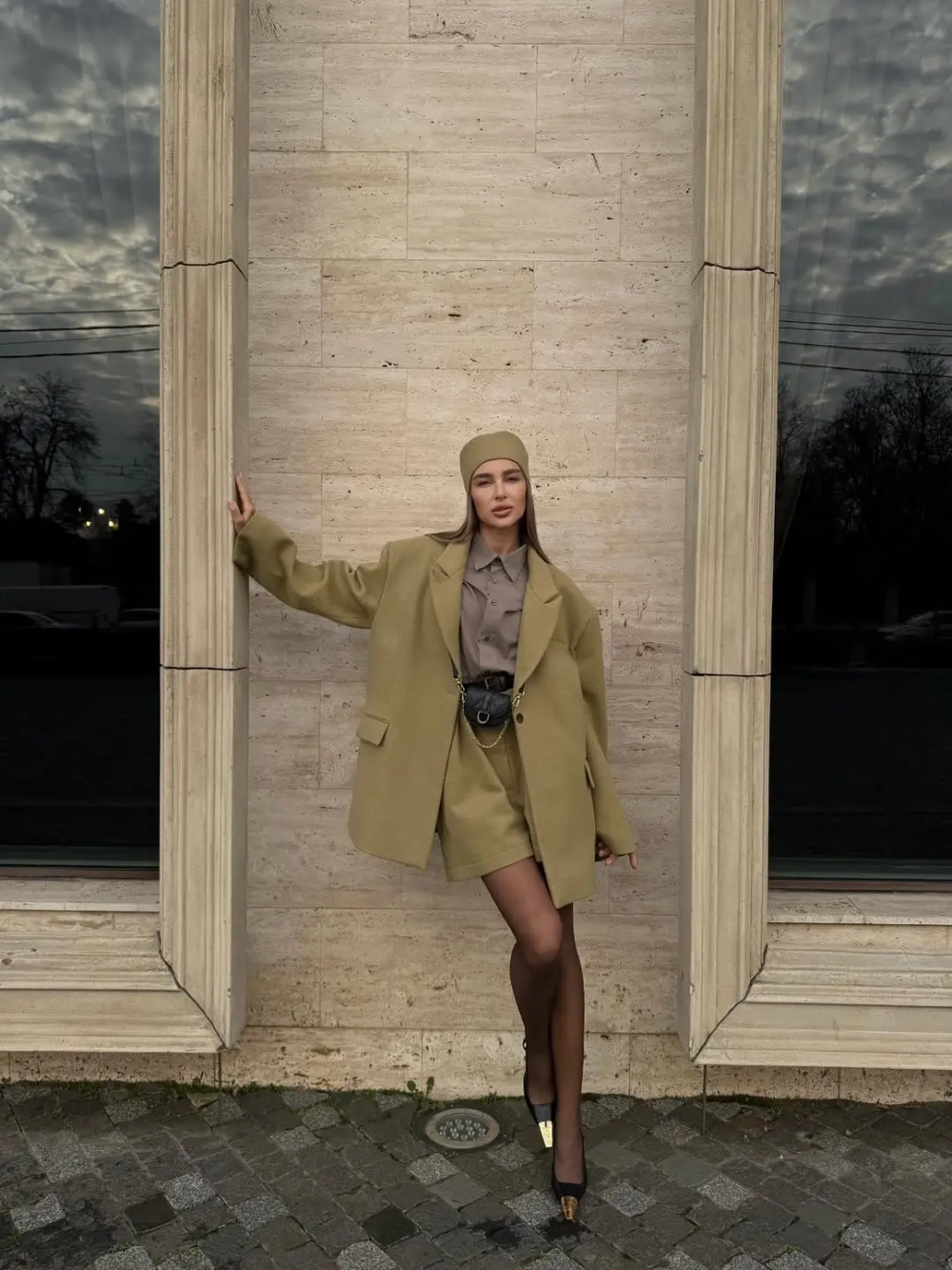 Шорты с защипами, Зеленые