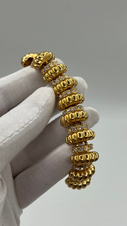 Браслет с кристаллами JBK