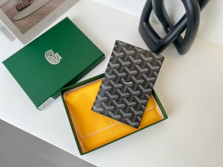 Goyard Passport Cover