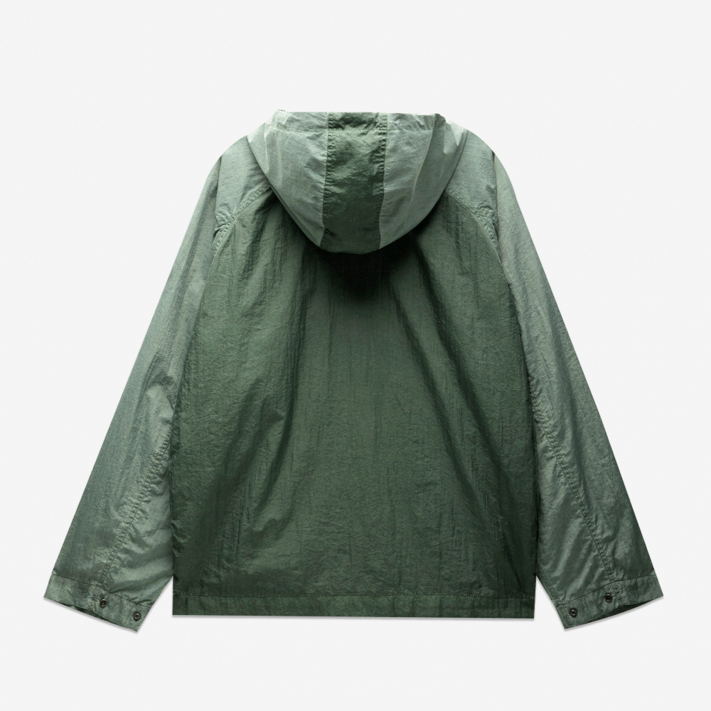 NLN_GMD_JCKT Metal Effect Green