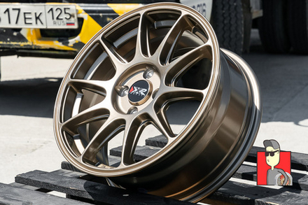 Комплект дисков XXR 527 16x7 et38 4x100