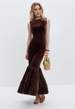 Платье с воланом вечернее