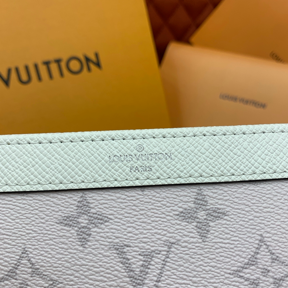 Louis Vuitton Gaston Wearable Wallet