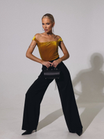 Топ из бархата с открытой спиной