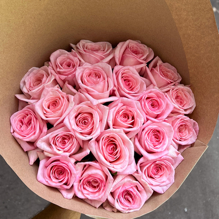 букетики Пинк О'Хара (Pink O'Hara) — 21 роза на 40 см