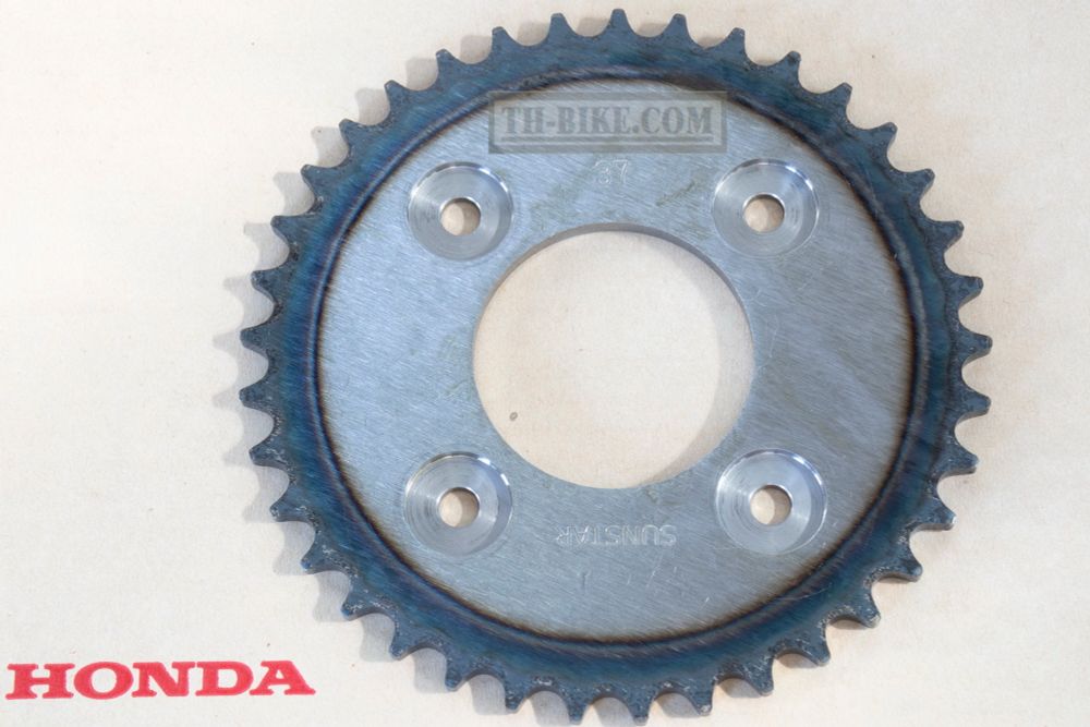 41201-KWW-651. SPROCKET COMP., FINAL DRIVEN (37T). Rear sprocket Honda Wave, Dream, Supercub. 420-37T
