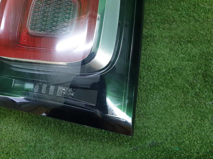 Фонарь правый Range Rover Vogue 4 L405 (2017-2022)