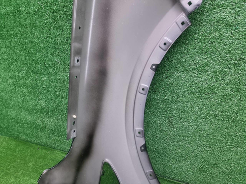 Крыло переднее левое Hongqi HS5 (2019-н.в.)