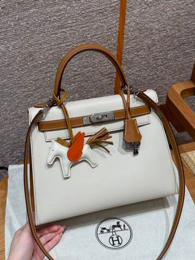 Hermes Kelly 28
