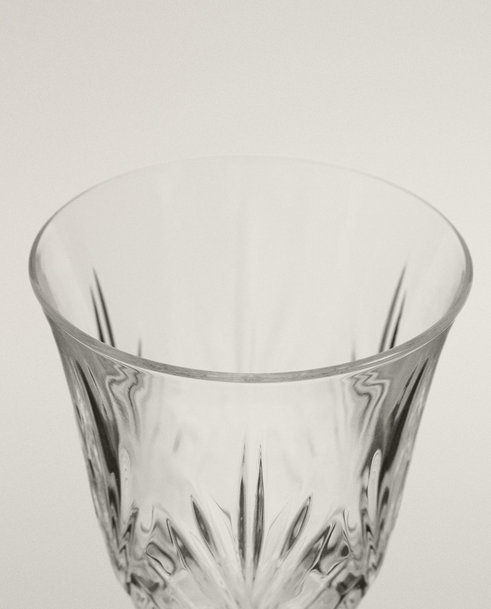 Zara Home бокал из стекла, цвет прозрачный, 20.2 см
