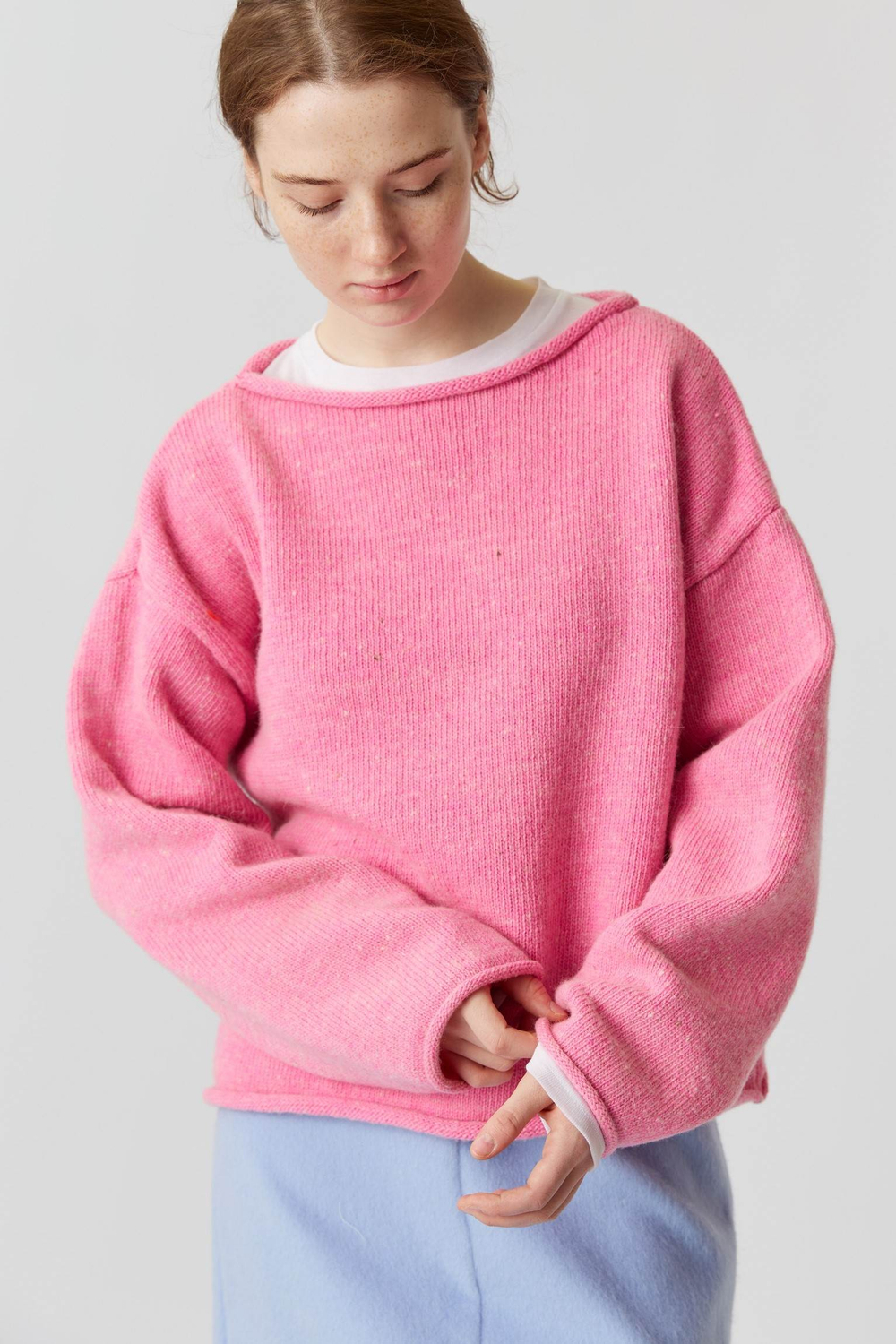Рыбацкий свитер из шерсти розового цвета