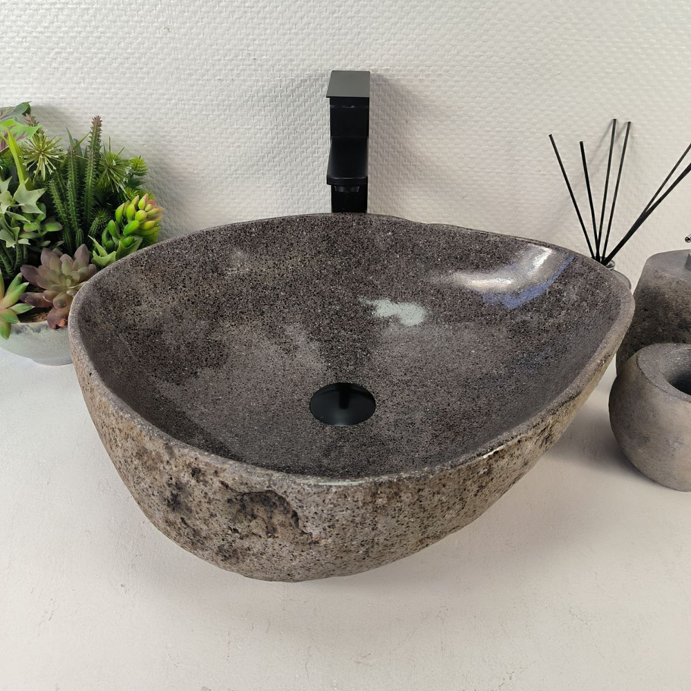 Раковина из речного камня RS-65439 51*43*15 0862