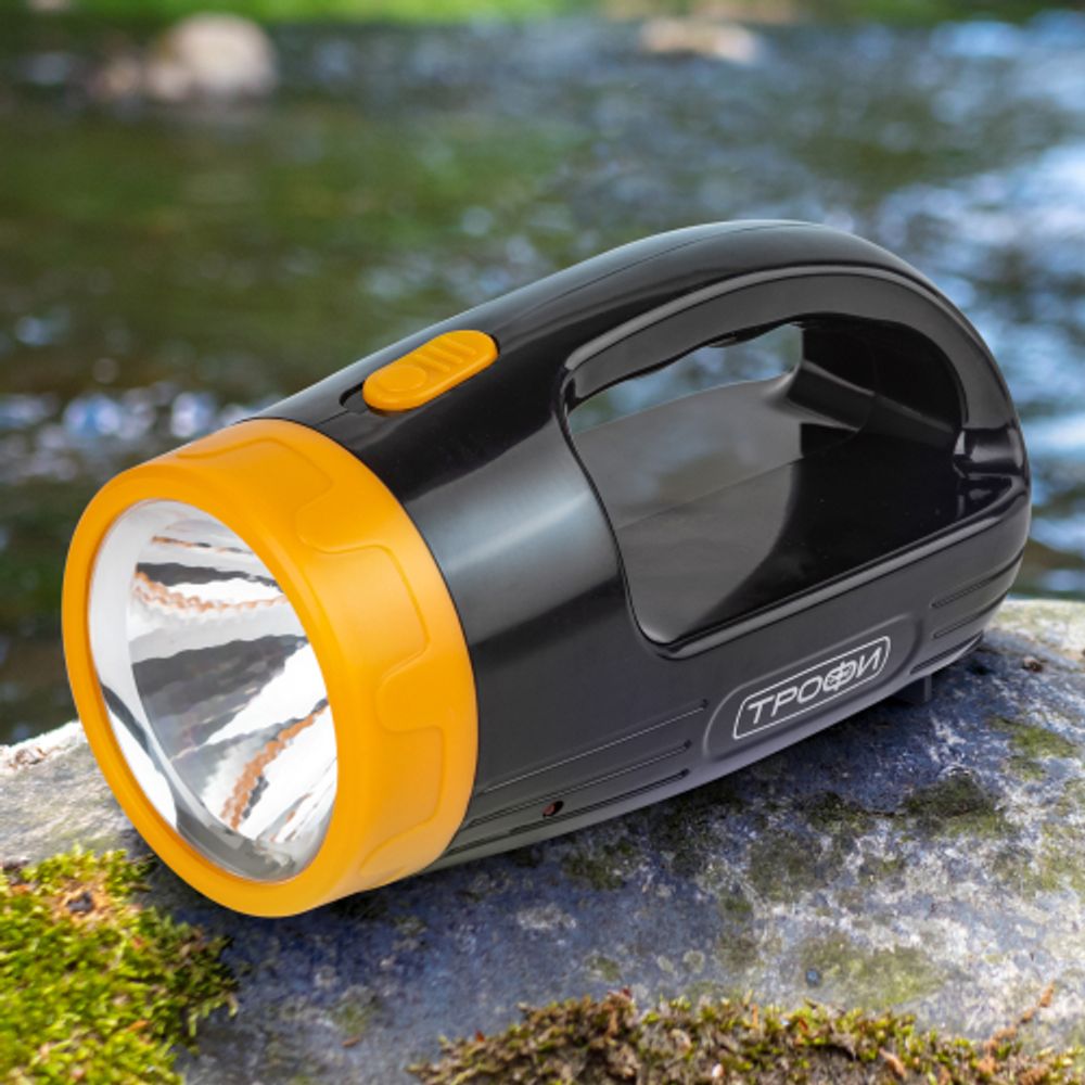 Светодиодный фонарь Трофи PA-101 прожектор аккумуляторный 2 режима