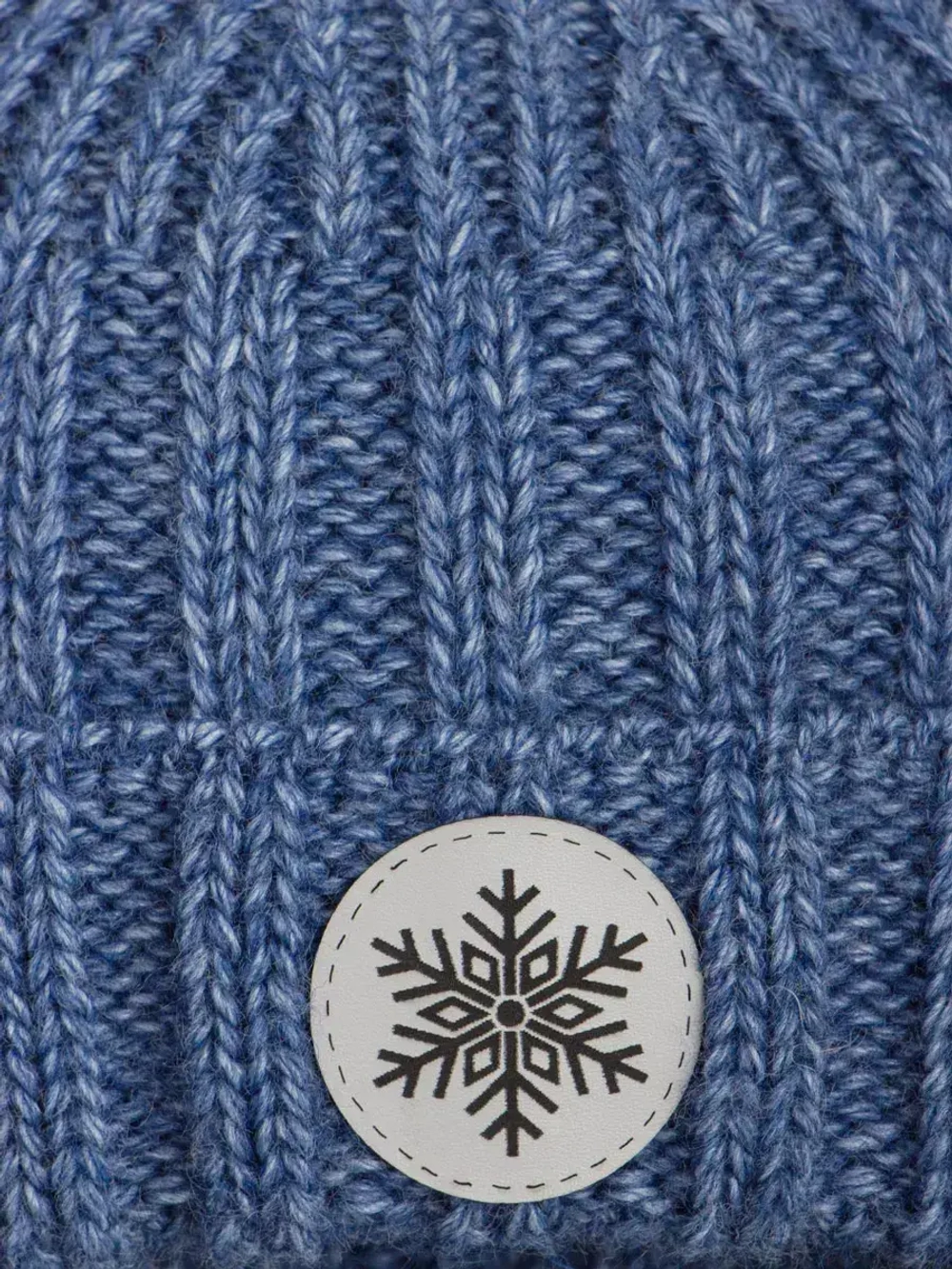 Шапка зимняя вязаная для малышей