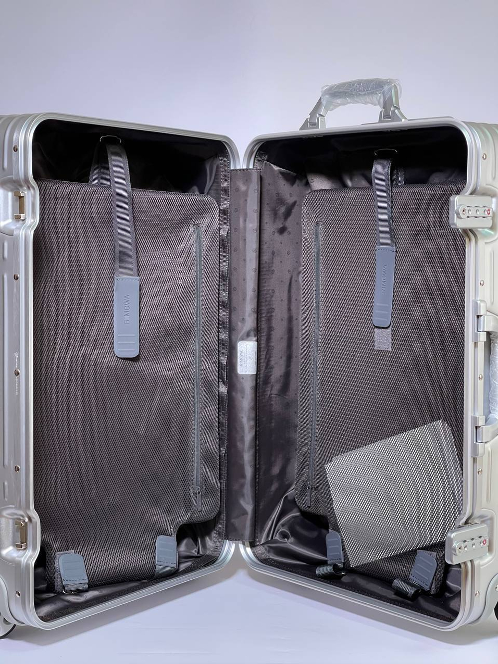 Чемодан Rimowa