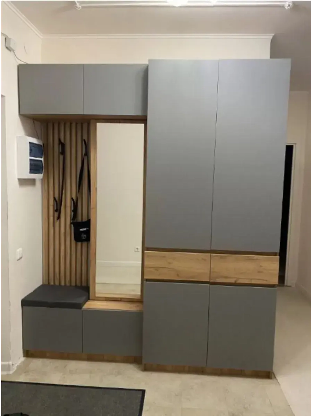 Прихожая с зеркалом комплект мебели 100х41,4х236 см