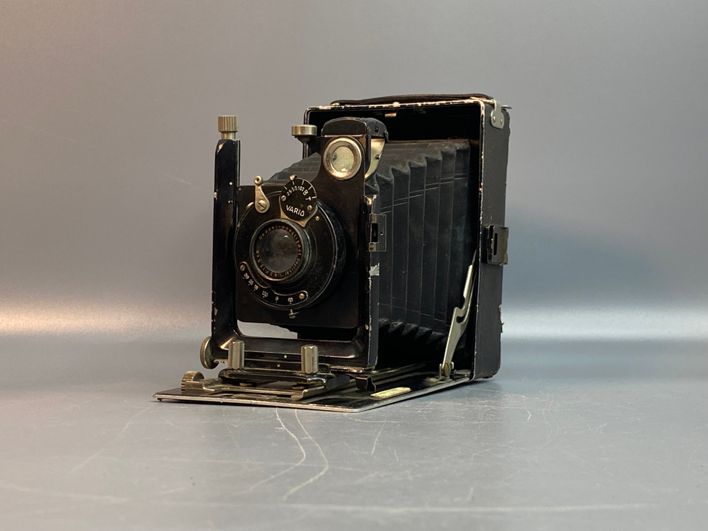 Неизвестный немецкий с объективом Doppel-Anastigmat Duplinar 1:6.3, не работает