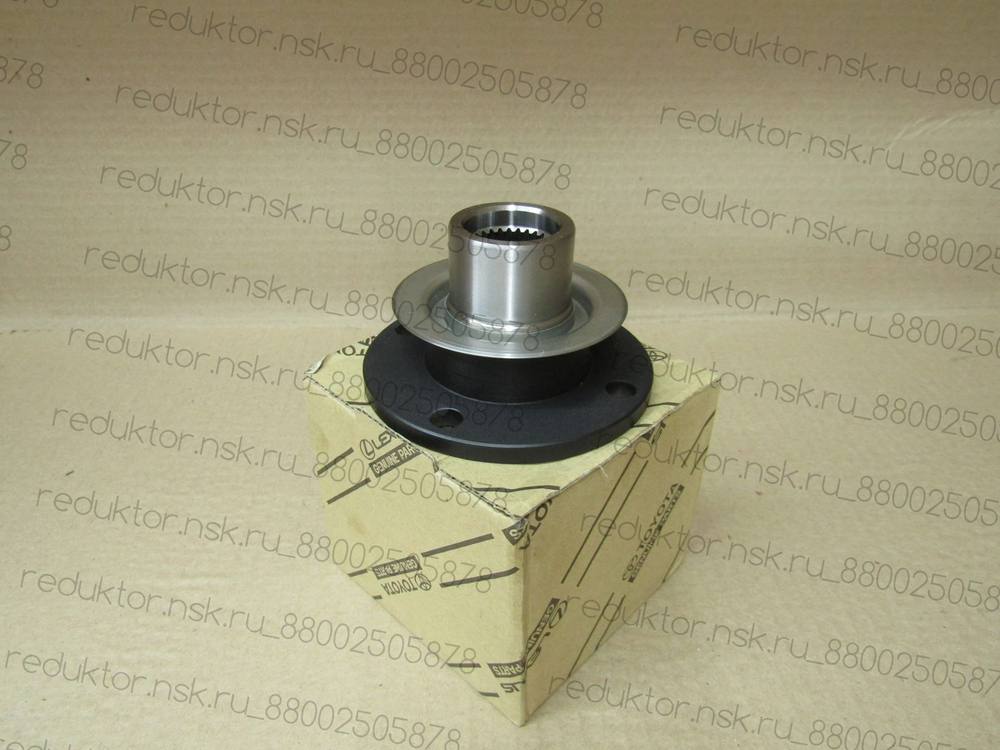 Фланец переднего редуктора ТЛК-100 (27 шлицов)