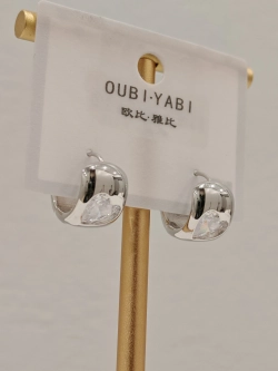 Серьги Oubi Yabi «Сердце в кольце» Silver
