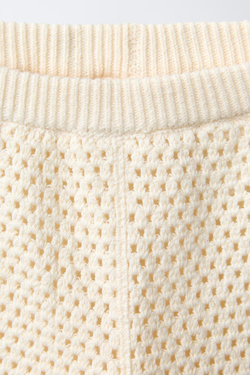 ZARA ВЯЗАНЫЕ КРЮЧКОМ БРЮКИ-КЮЛОТЫ С ЦВЕТАМИ, ЭКРЮ