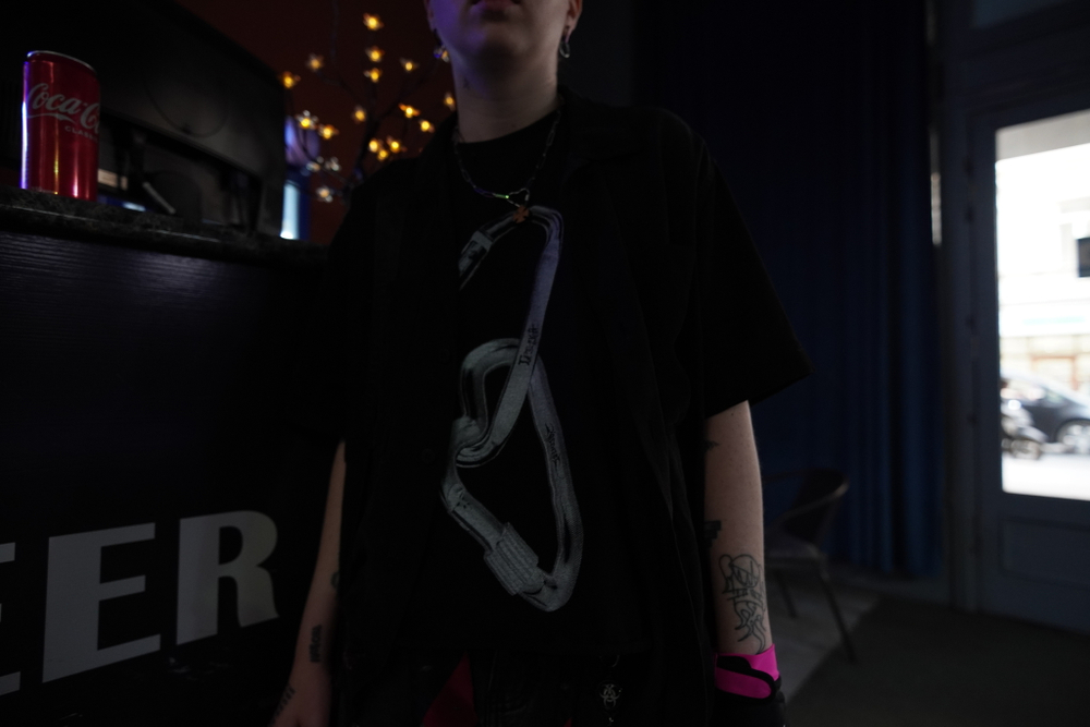 Футболка "Связаны" black