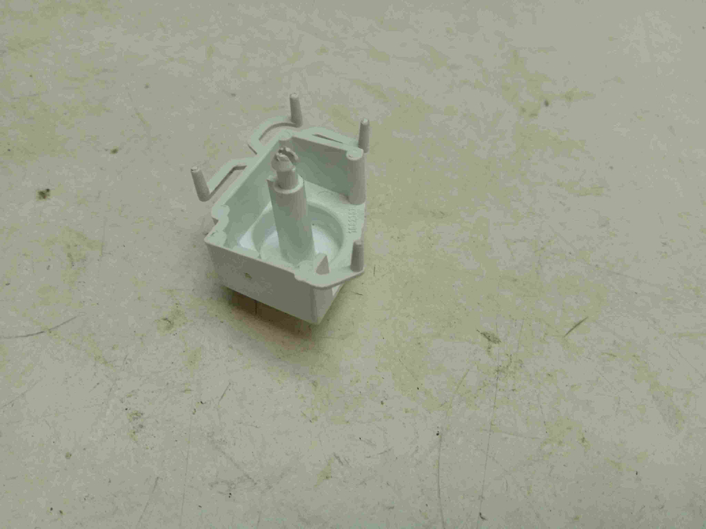 ZWY61023C кт196 Кнопка таймера для стиральной машины Zanussi ZWY61023C б/у